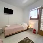 30098 - Dijana Appartement Crikvenica
