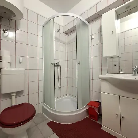 30098 - Dijana * Crikvenica