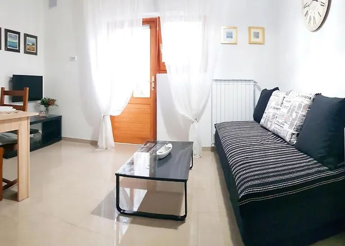 30098 - Dijana Apartman Crikvenica